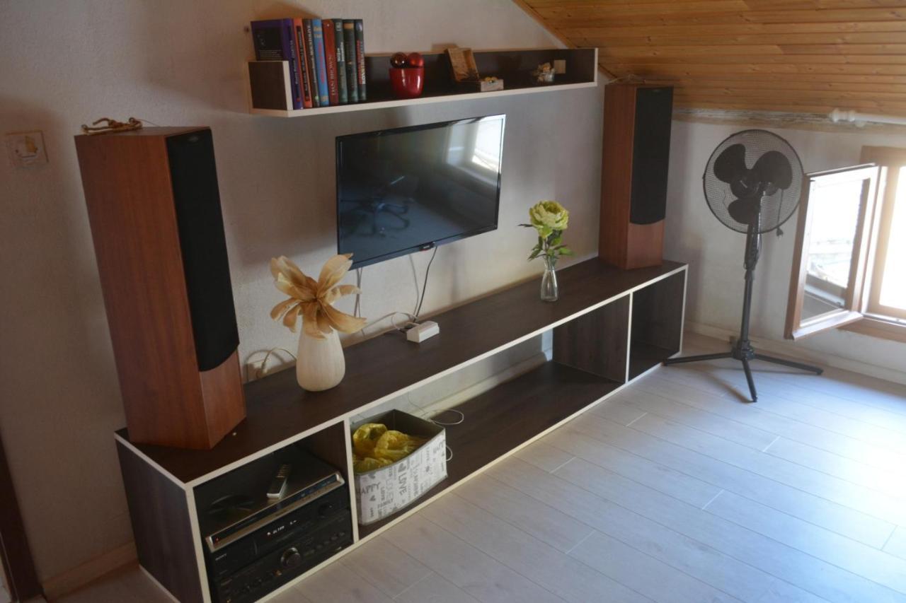 Apartman Bernardica Бол Экстерьер фото
