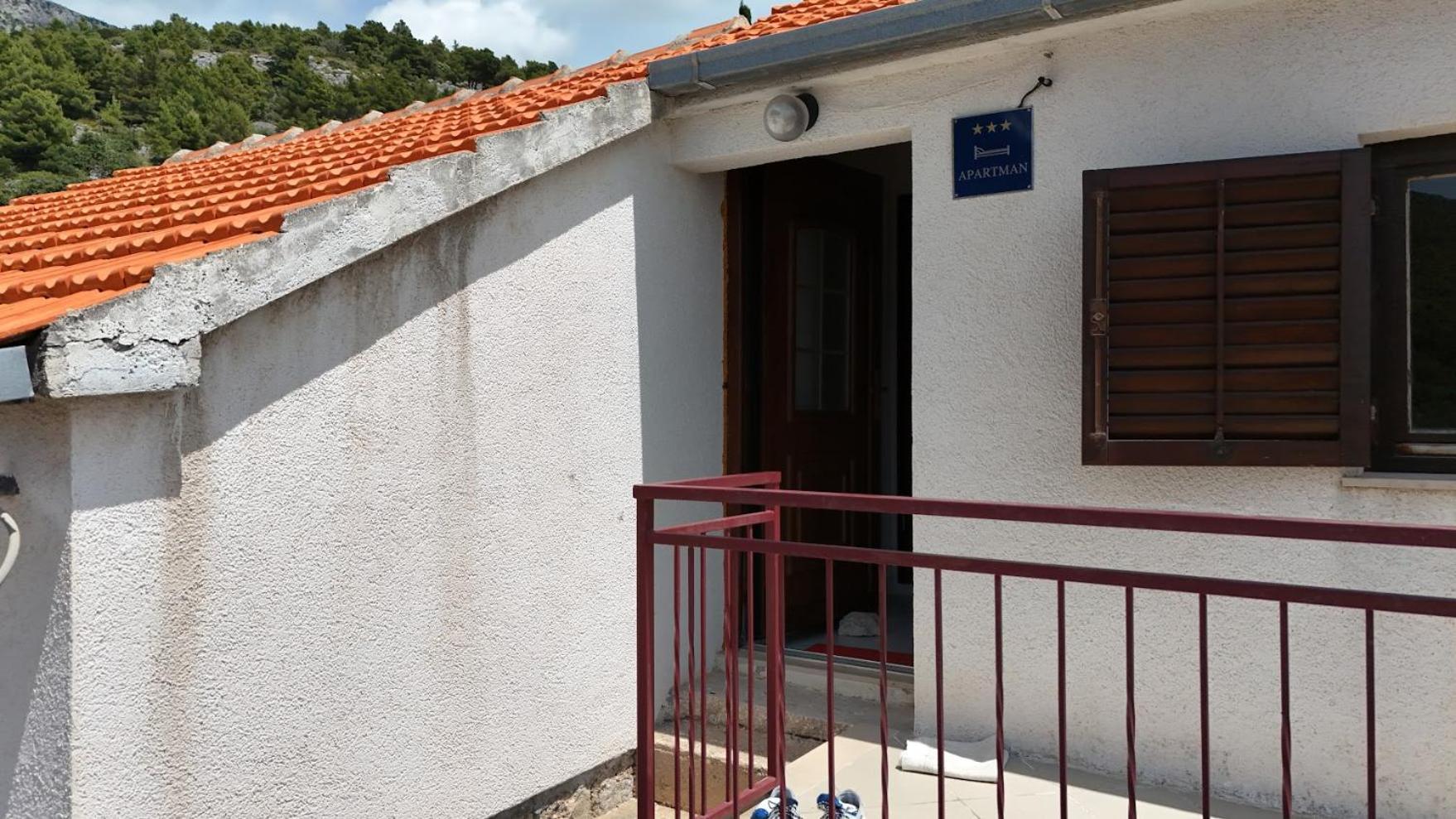 Apartman Bernardica Бол Экстерьер фото
